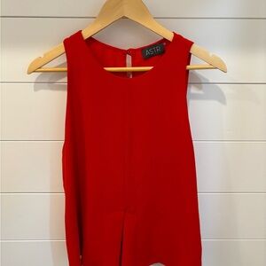 ASTR Women's Red Sleeveless Blouse